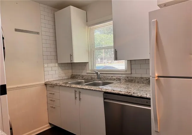 Photo 3 of Sale Pending at 11108 Bennington Ave, Kansas City, MO 64134 | MLS# 2637483 | Listing updated on 2026-09-11