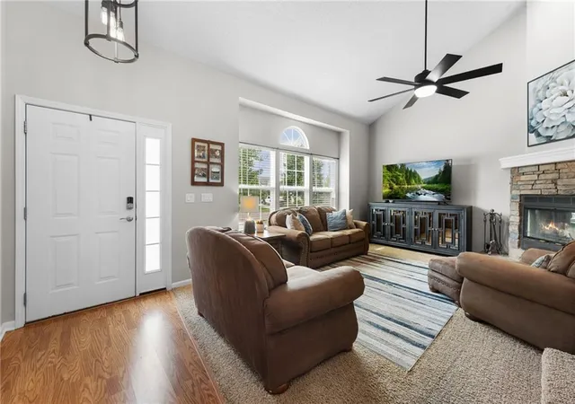 Photo 4 of Single family home for sale at 20456 W 220Th Ter, Spring Hill, KS 66083 | MLS# 2637501 | Listing updated on 2026-09-10