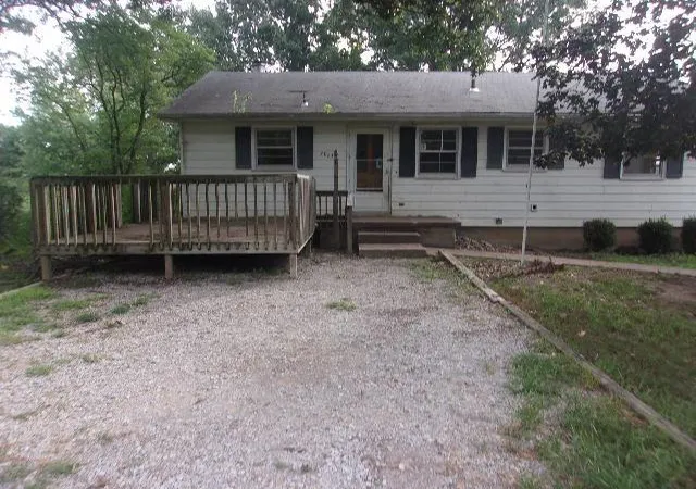 Photo 1 of Single family home for sale at 7923 Ee Hwy, Liberty, MO 64068 | MLS# 2637594 | Listing updated on 2026-09-19