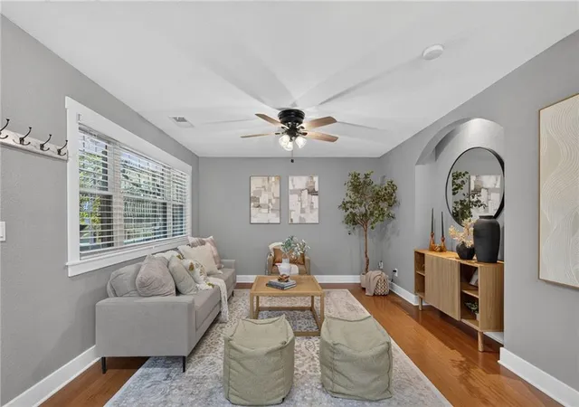 Photo 3 of Condo for sale at 4500 Jefferson St #102, Kansas City, MO 64111 | MLS# 2637617 | Listing updated on 2026-09-15