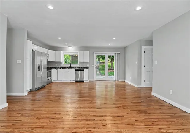 Photo 3 of Single family home for sale at 16114 E 41st Street, Independence, MO 64055 | MLS# 2637707 | Listing updated on 2026-09-09