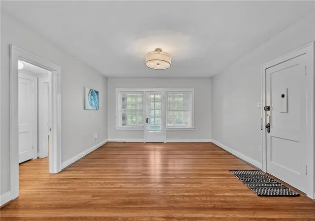 Photo 2 of Condo for sale at 4434 J C Nichols Pkwy #2N, Kansas City, MO 64111 | MLS# 2637978 | Listing updated on 2026-09-15