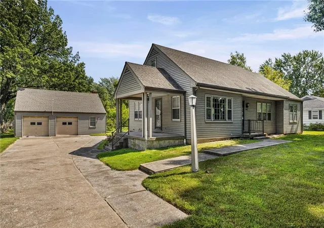 Photo 2 of Sale Pending at 12811 10th Street, Grandview, MO 64030 | MLS# 2637992 | Listing updated on 2026-09-15