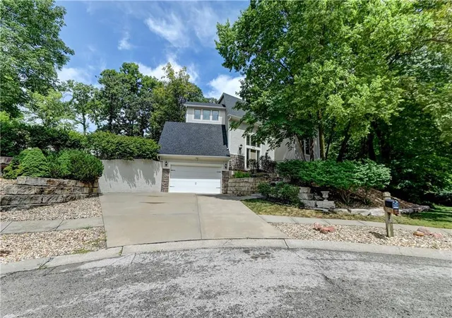 Photo 1 of Sale Pending at 4108 Nw 73rd Street, Kansas City, MO 64151 | MLS# 2638004 | Listing updated on 2026-09-11