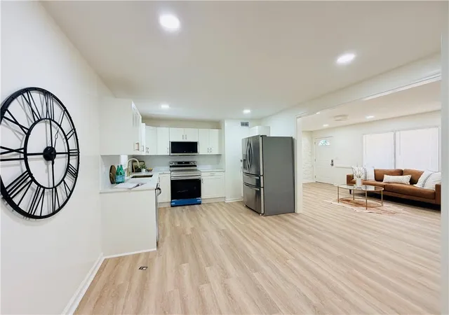Photo 2 of Single family home for sale at 224 S Central St, Olathe, KS 66061 | MLS# 2638005 | Listing updated on 2026-09-22