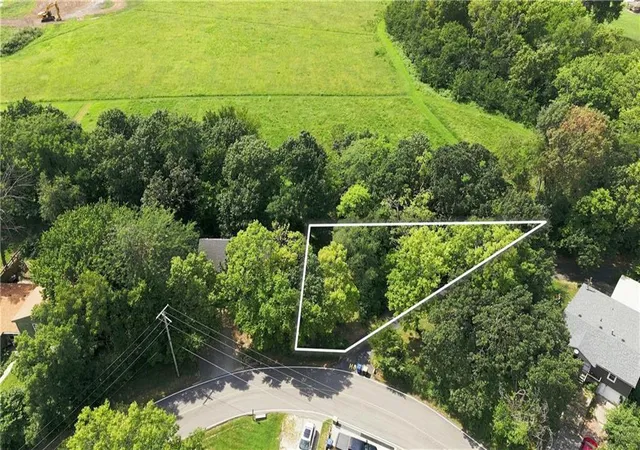 Photo 1 of Land for sale at 92 M St, Lake Lotawana, MO 64086 | MLS# 2638022 | Listing updated on 2026-09-11