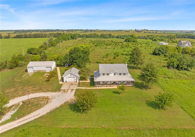 Photo 2 of Single family home for sale at 3008 E 355th St, Drexel, MO 64742 | MLS# 2638040 | Listing updated on 2026-09-15