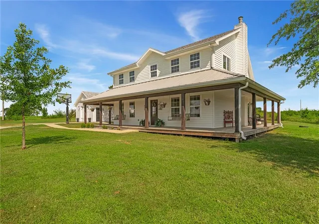 Photo 4 of Single family home for sale at 3008 E 355Th St, Drexel, MO 64742 | MLS# 2638040 | Listing updated on 2026-09-15