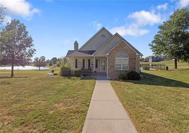 Photo 1 of Single family home for sale at 7357 Valley View Cir, Odessa, MO 64076 | MLS# 2638129 | Listing updated on 2026-09-17