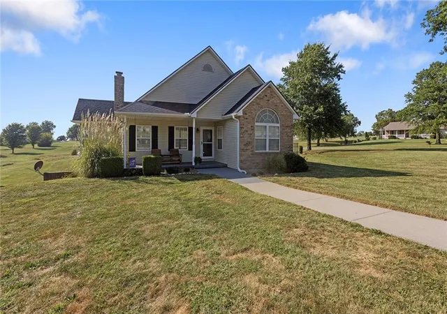 Photo 3 of Single family home for sale at 7357 Valley View Cir, Odessa, MO 64076 | MLS# 2638129 | Listing updated on 2026-09-17