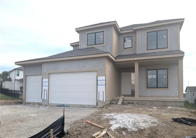 Photo 2 of Single family home for sale at 7801 Ne 103rd Ter, Kansas City, MO 64057 | MLS# 2638161 | Listing updated on 2026-09-13