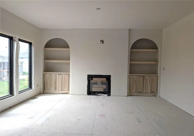 Photo 3 of Single family home for sale at 7801 Ne 103Rd Ter, Kansas City, MO 64057 | MLS# 2638161 | Listing updated on 2026-10-04