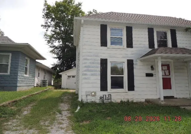 Photo 2 of Single family home for sale at 225 Winner St, Liberty, MO 64068 | MLS# 2638213 | Listing updated on 2026-09-11