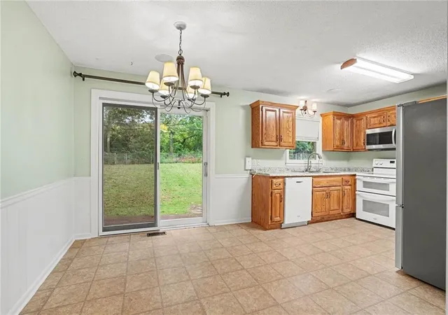 Photo 3 of Single family home for sale at 10610 Bellefontaine Ave, Kansas City, MO 64137 | MLS# 2638240 | Listing updated on 2026-09-15