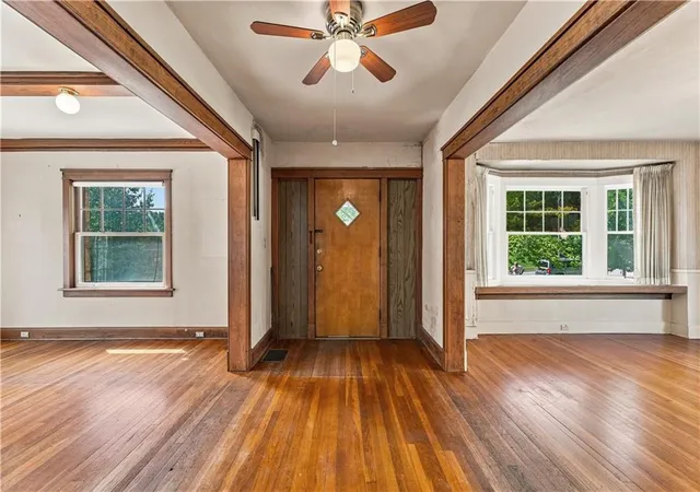 Photo 3 of Sale Pending at 40 E 52Nd St, Kansas City, MO 64112 | MLS# 2638253 | Listing updated on 2026-09-12
