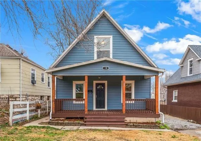 Photo 1 of Sale Pending at 39 S 16th St, Kansas City, KS 66102 | MLS# 2638272 | Listing updated on 2026-10-02