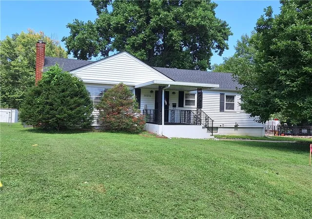 Photo 1 of Single family home for sale at 10214 E Sheley Rd, Independence, MO 64052 | MLS# 2638784 | Listing updated on 2026-09-12