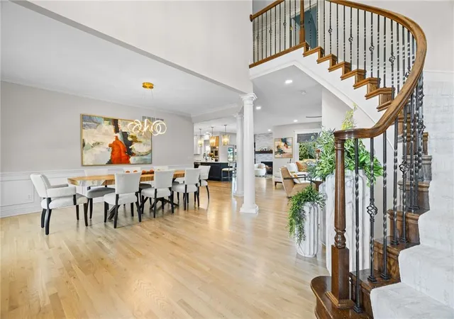 Photo 4 of Single family home for sale at 2818 Ne Wood Creek Ln, Lee's Summit, MO 64086 | MLS# 2638823 | Listing updated on 2026-09-15