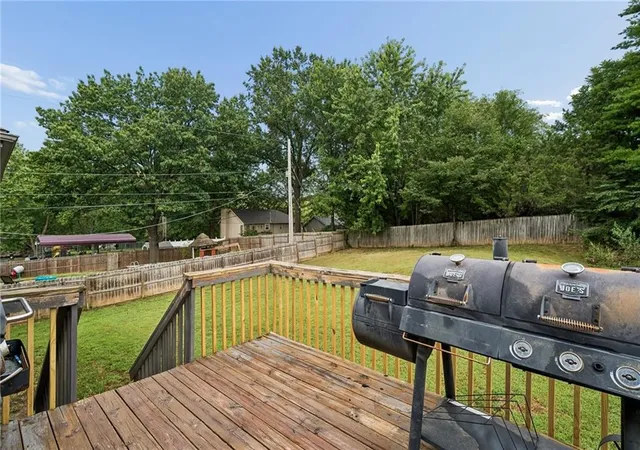 Photo 31 of Sale Pending at 1226 Nw 70Th St, Kansas City, MO 64118 | MLS# 2639015 | Listing updated on 2026-10-12