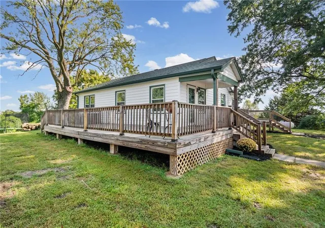 Photo 2 of Single family home for sale at 11713 Hills Ln, Kearney, MO 64060 | MLS# 2639109 | Listing updated on 2026-10-03