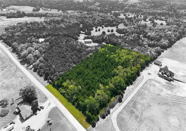 Photo 4 of Land for sale at 0000 Mitchell Rd, Tonganoxie, KS 66086 | MLS# 2639118 | Listing updated on 2026-09-15