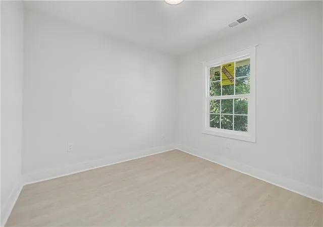 Photo 3 of House for sale at 834 N Walker Ln, Olathe, KS 66061 | MLS# 2639231 | Listing updated on 2026-09-30