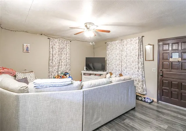 Photo 2 of Sale Pending at 265 4th St, Osceola, MO 64776 | MLS# 2639248 | Listing updated on 2026-09-10