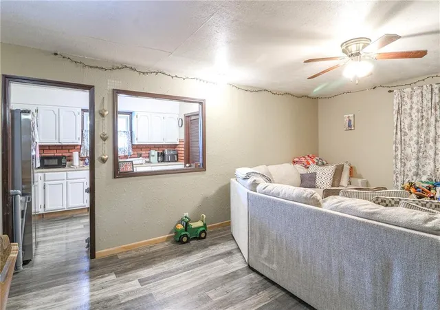 Photo 3 of Sale Pending at 265 4th St, Osceola, MO 64776 | MLS# 2639248 | Listing updated on 2026-09-10