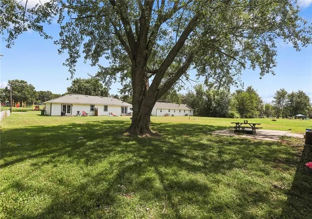 Photo 4 of Multi family home for sale at 818 Wix Ln, Butler, MO 64730 | MLS# 2639326 | Listing updated on 2026-09-15