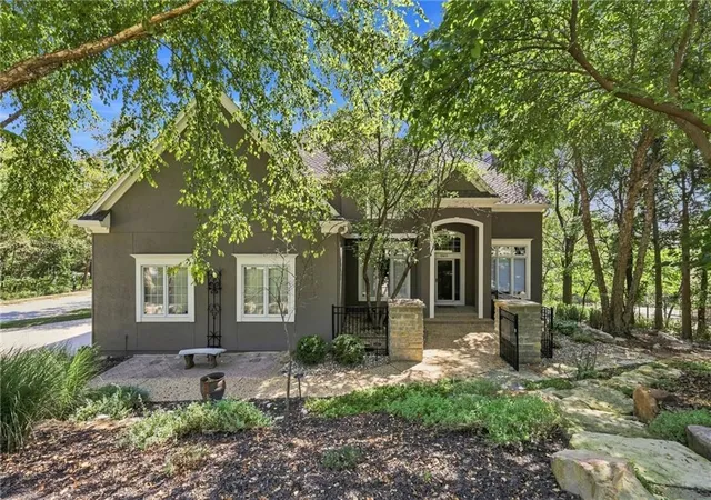 Photo 2 of Single family home for sale at 26615 W Greentree Ct, Olathe, KS 66061 | MLS# 2639372 | Listing updated on 2026-09-11