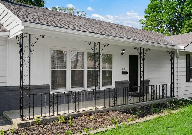 Photo 1 of Single family home for sale at 6211 E 99th Street, Kansas City, MO 64134 | MLS# 2639409 | Listing updated on 2026-10-03