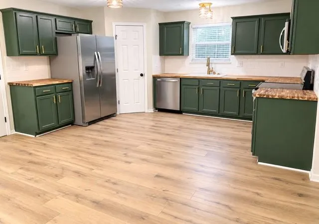 Photo 1 of Single family home for sale at 313 Ne Coldwater Creek Rd, Grain Valley, MO 64029 | MLS# 2639479 | Listing updated on 2026-09-14