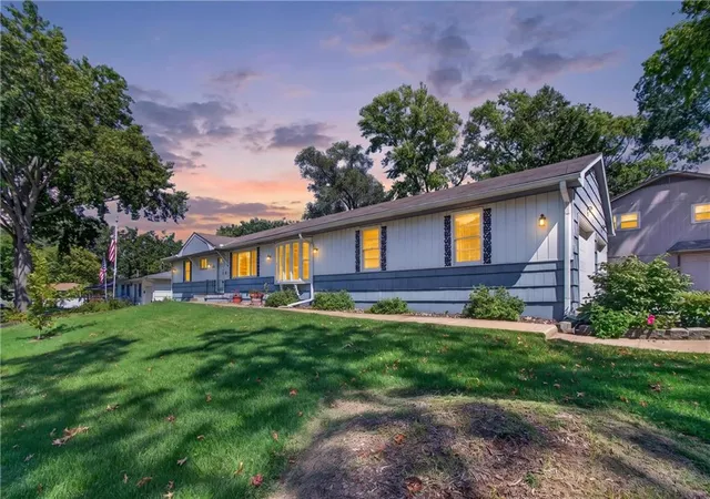 Single family home for sale at 11415 Myrtle Ave, Kansas City, MO 64137 | MLS# 2639521 | Listing updated on 2026-09-13