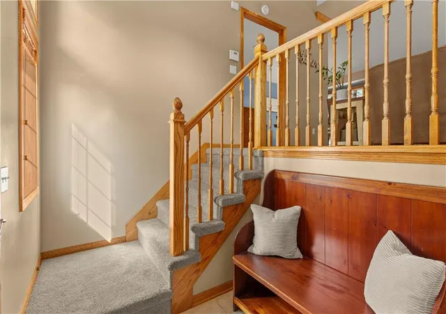 Photo 4 of Single family home for sale at 2701 NW Richard Dr, Blue Springs, MO 64015 | MLS# 2639550 | Listing updated on 2026-09-19