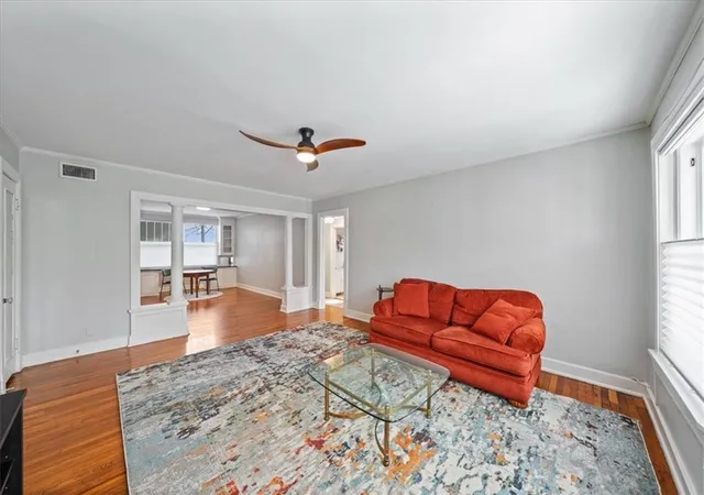 Listing Photo 5 - Condo for sale in building located at 406 E 43rd St, Kansas, MO 64110 - Unit #2E