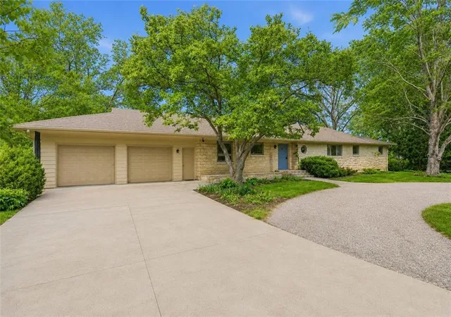 Photo 2 of Single family home for sale at 2400 Orchard Ln, Lawrence, KS 66049 | MLS# 2639603 | Listing updated on 2026-09-12
