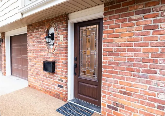 Photo 3 of Sale Pending at 4408 S Mills St, Independence, MO 64055 | MLS# 2639607 | Listing updated on 2026-09-14