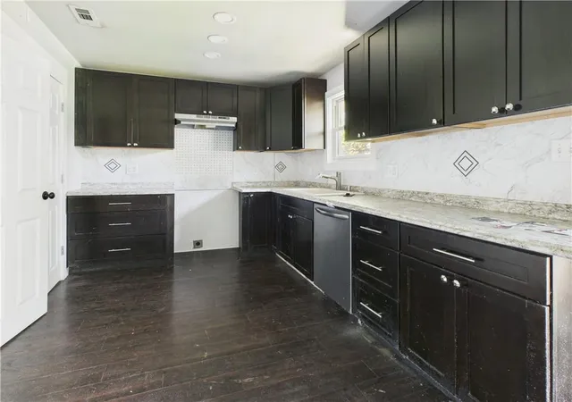 Photo 3 of Sale Pending at 2705 Rosebud Cir, Sedalia, MO 65301 | MLS# 2639626 | Listing updated on 2026-09-15