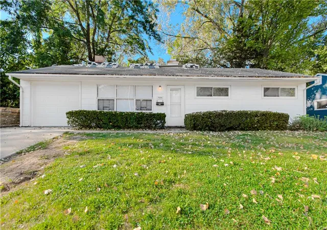 Photo 1 of Sale Pending at 7001 E 107th Street, Kansas City, MO 64134 | MLS# 2639691 | Listing updated on 2026-09-19