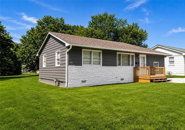Photo 3 of Single family home for sale at 303 S Washington Ave, Knob Noster, MO 65336 | MLS# 2639749 | Listing updated on 2026-09-15