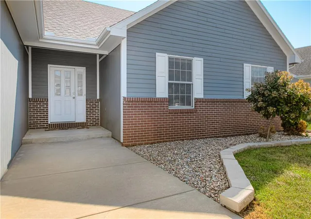 Photo 42 of Single family home for sale at 1706 Bluebird Ct, Atchison, KS 66002 | MLS# 2639785 | Listing updated on 2026-10-11