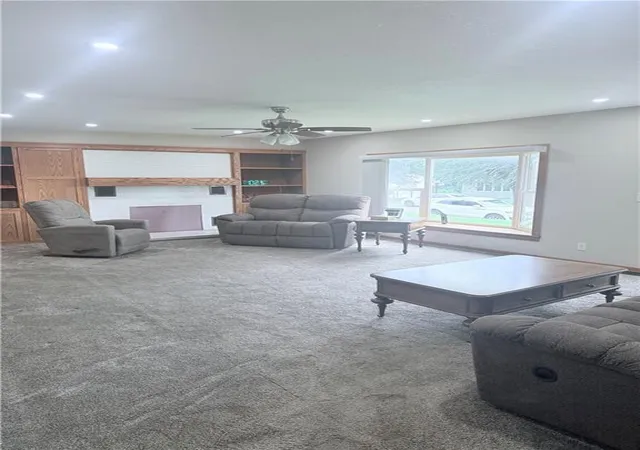 Photo 3 of Single family home for sale at 2504 Shirley Dr, Saint Joseph, MO 64503 | MLS# 2639808 | Listing updated on 2026-09-13