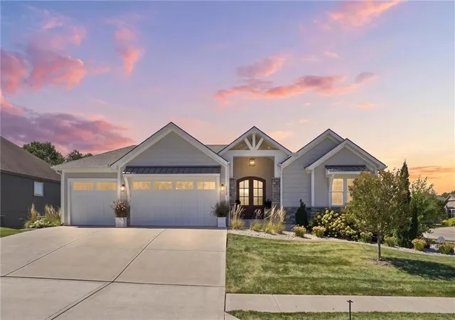 Photo 2 of Single family home for sale at 1210 Metfield Ln, Raymore, MO 64083 | MLS# 2639829 | Listing updated on 2026-09-12