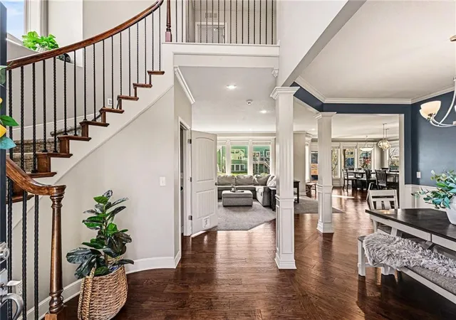 Photo 3 of Single family home for sale at 104 Sw Shores Dr, Lees Summit, MO 64064 | MLS# 2639840 | Listing updated on 2026-10-07
