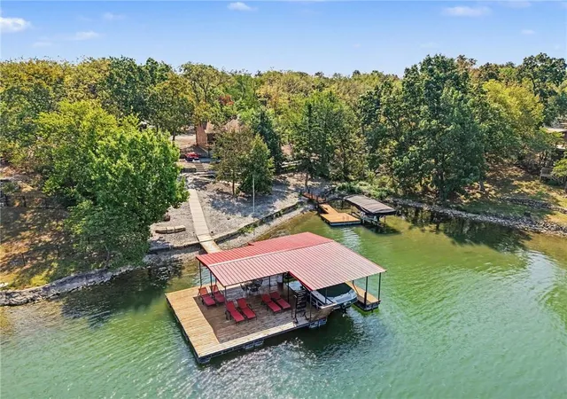 Photo 4 of Sale Pending at 109 Ridge Crst Dr, Mound City, KS 66056 | MLS# 2639897 | Listing updated on 2026-09-23