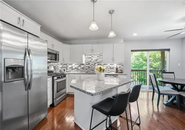 Photo 3 of Single family home for sale at 5108 E 39th Street, Kansas City, MO 64128 | MLS# 2639981 | Listing updated on 2026-09-13