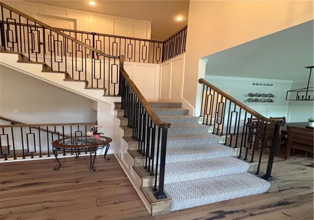 Photo 3 of Sale Pending at 13829 Clear Crk Dr, Kansas City, MO 64152 | MLS# 2640013 | Listing updated on 2026-09-22