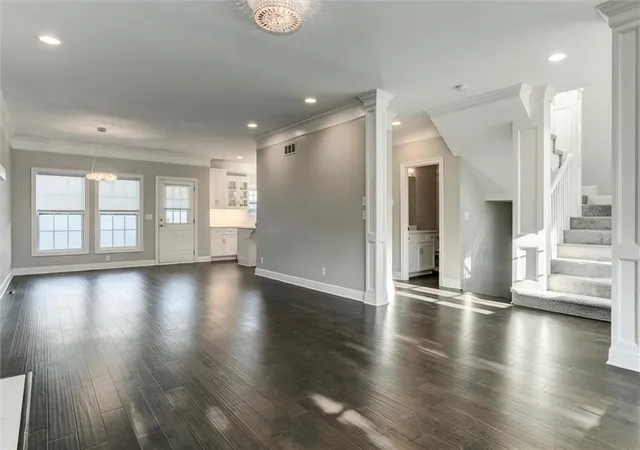 Photo 4 of Townhouse for sale at 302 N Main St, Independence, MO 64050 | MLS# 2640061 | Listing updated on 2026-09-12