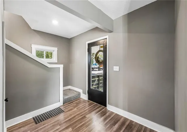 Photo 3 of Single family home for sale at 1500 S Maywood Ave, Independence, MO 64052 | MLS# 2640151 | Listing updated on 2026-09-15