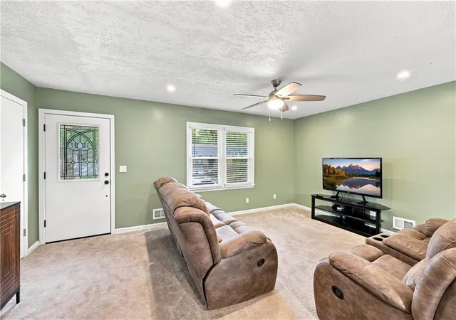 Photo 3 of Single family home for sale at 2206 S Park Ave, Oak Grove, MO 64075 | MLS# 2640186 | Listing updated on 2026-09-23